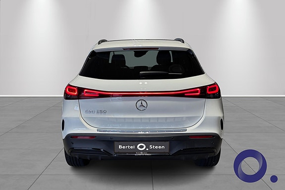 Mercedes-Benz EQA250 5 of 22