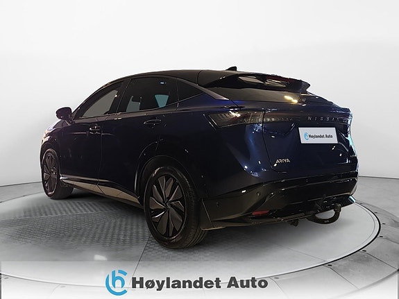 Nissan Ariya 5 of 30