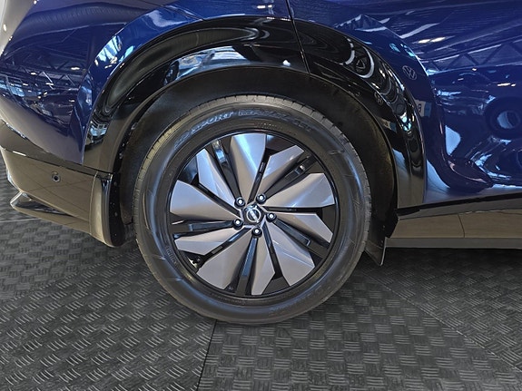 Nissan Ariya 14 of 30