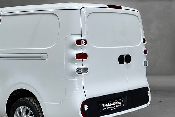 Maxus e-Deliver 5 13 of 30