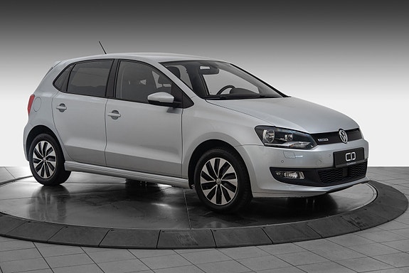Volkswagen Polo 9 of 30
