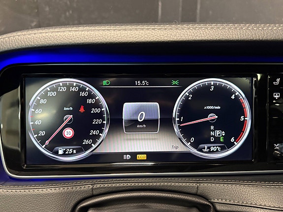 Mercedes-Benz S350 11 of 30