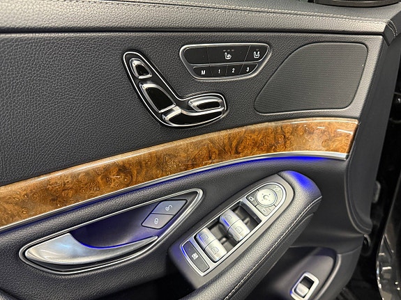 Mercedes-Benz S350 25 of 30