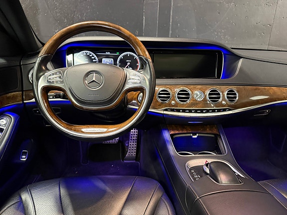 Mercedes-Benz S350 9 of 30