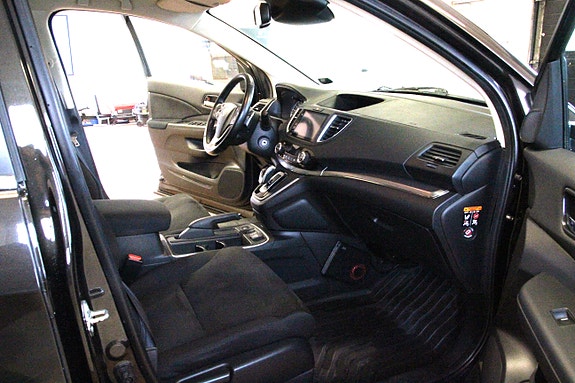 Honda CR-V 10 of 22