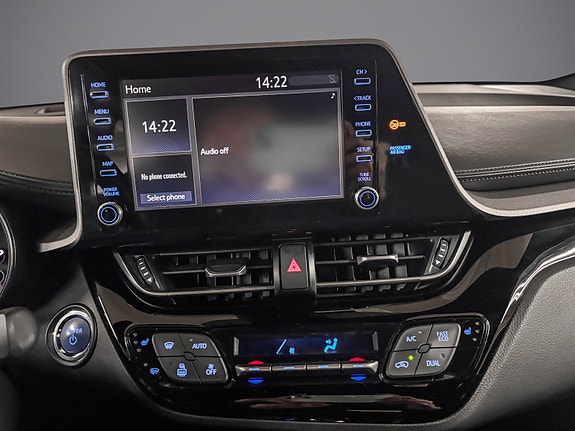 Toyota C-HR 15 of 28