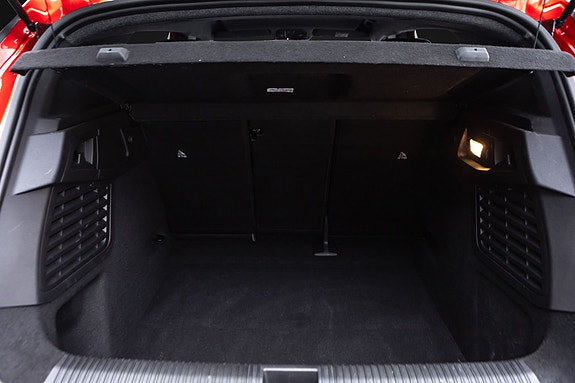 Renault Scenic E-Tech 26 of 26