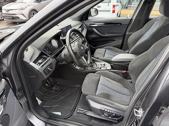 BMW X1 7 of 13