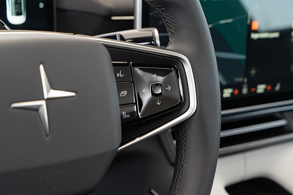 Polestar 4 20 of 30