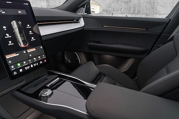 Polestar 3 13 of 30