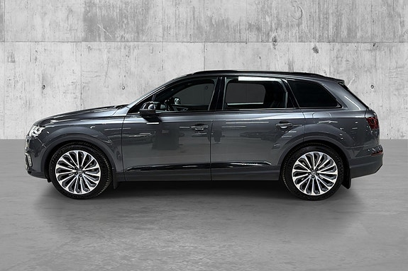 Audi Q7 4 of 24