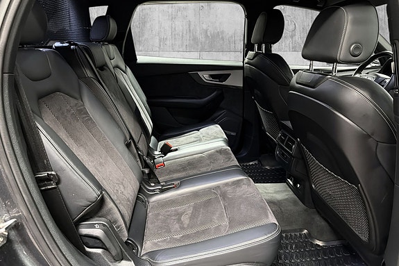 Audi Q7 23 of 24