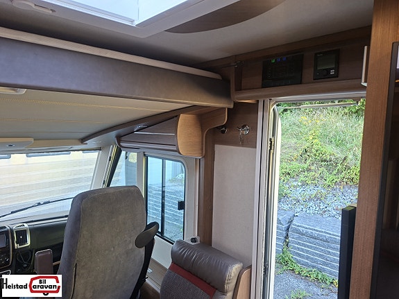 Carthago C-TOURER I 144 QB 177 HK Aut! 7 of 30