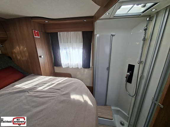 Carthago C-TOURER I 144 QB 177 HK Aut! 24 of 30