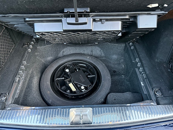 Mercedes-Benz E220 d 9 of 22