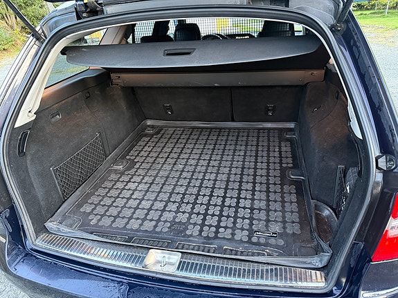 Mercedes-Benz E220 d 8 of 22