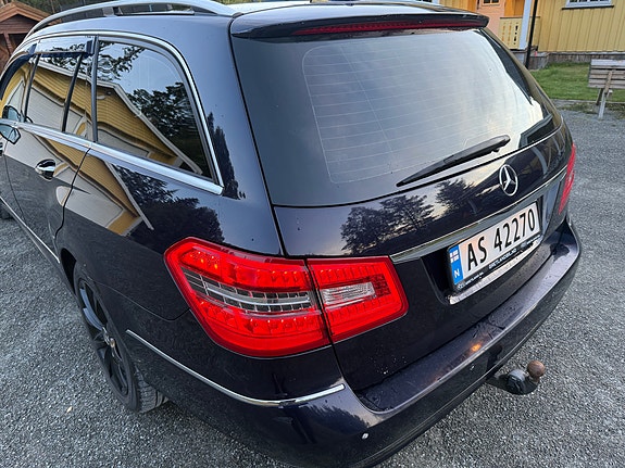Mercedes-Benz E220 d 7 of 22