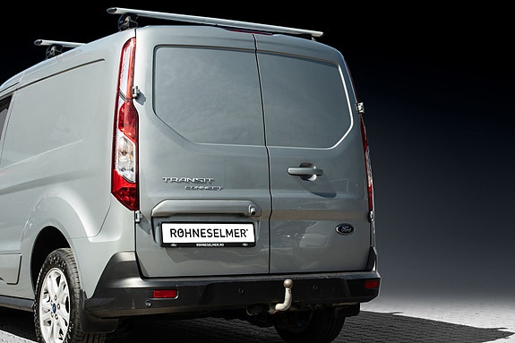 Ford Transit Connect 8 of 27