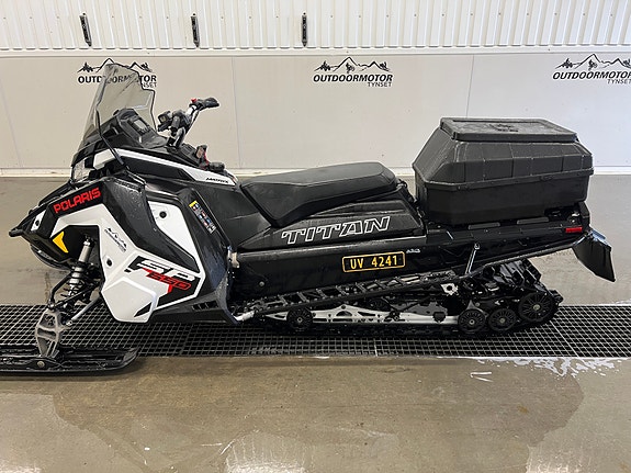 Polaris 650 Titan SP, Demo selges, boks bak, Elektrisk start, Bredbelte, Høy-Lavgir/Revers, krok 8 of 24