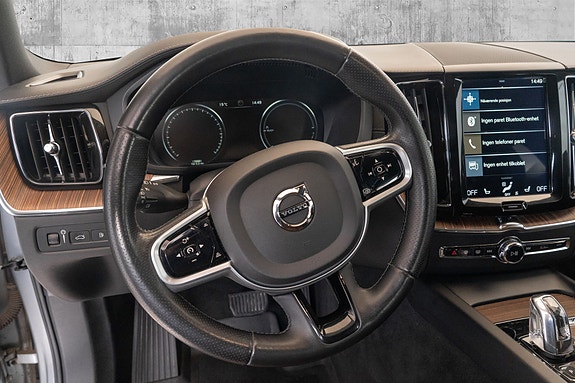 Volvo XC60 16 of 30