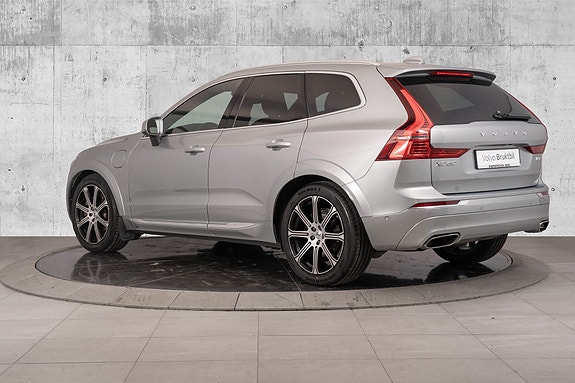 Volvo XC60 5 of 30