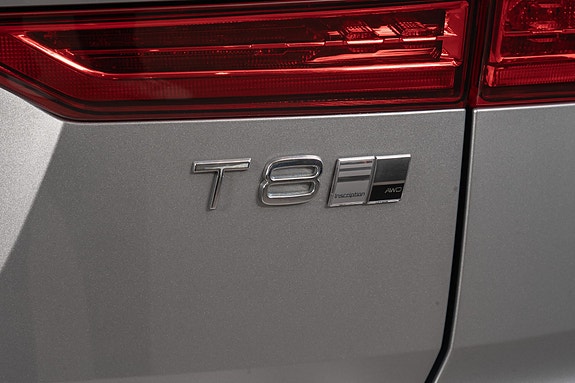 Volvo XC60 13 of 30