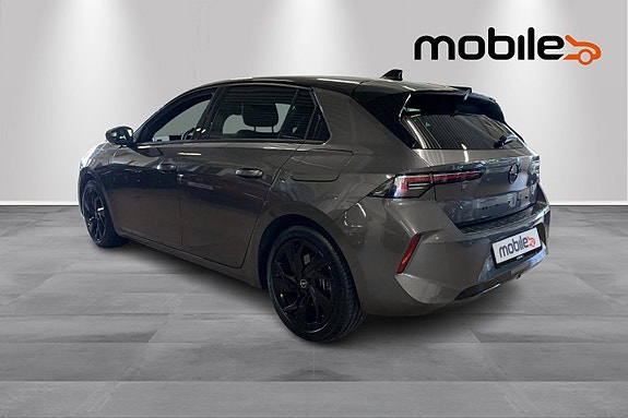 Opel Astra 21 of 26