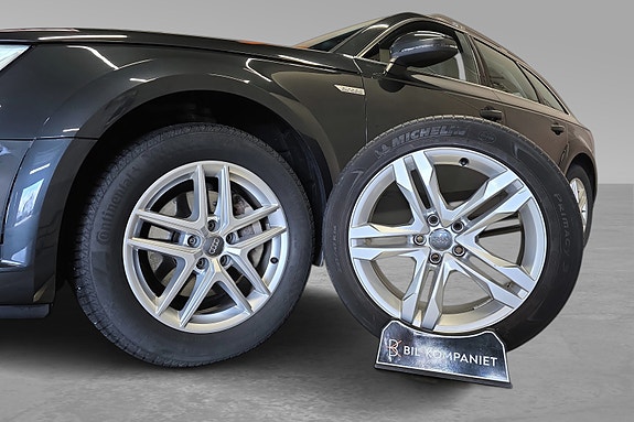 Audi A4 allroad 21 of 21
