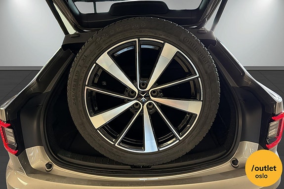 Polestar 2 8 of 30