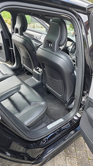 Volvo V90 15 of 30