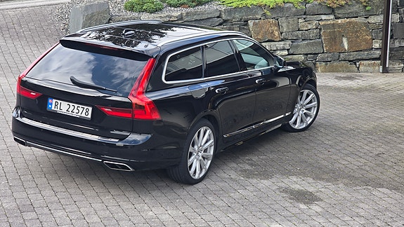 Volvo V90 29 of 30
