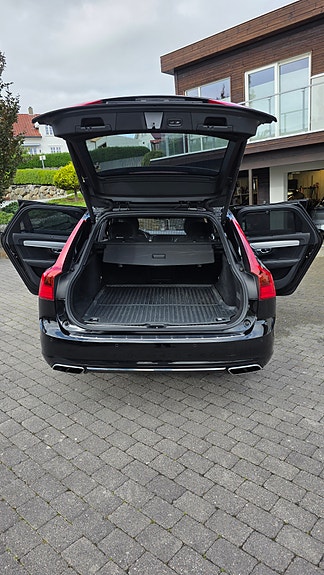 Volvo V90 11 of 30