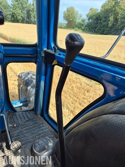 Ford 5610 II 10 of 16