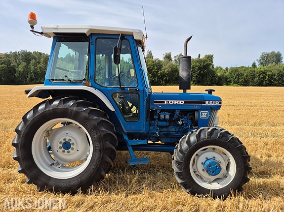 Ford 5610 II 6 of 16