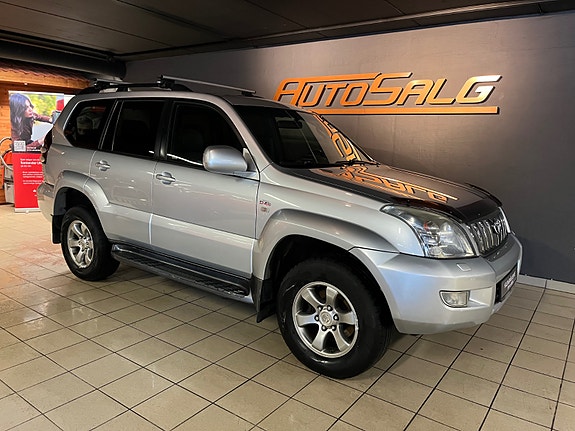 Toyota Land Cruiser 7 of 30
