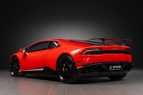 Lamborghini Huracan 3 of 30