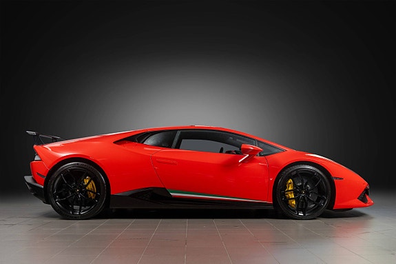 Lamborghini Huracan 8 of 30