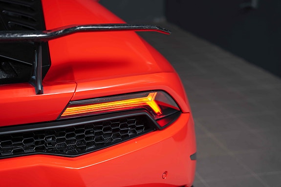 Lamborghini Huracan 26 of 30