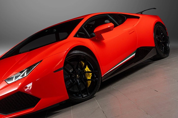 Lamborghini Huracan 10 of 30