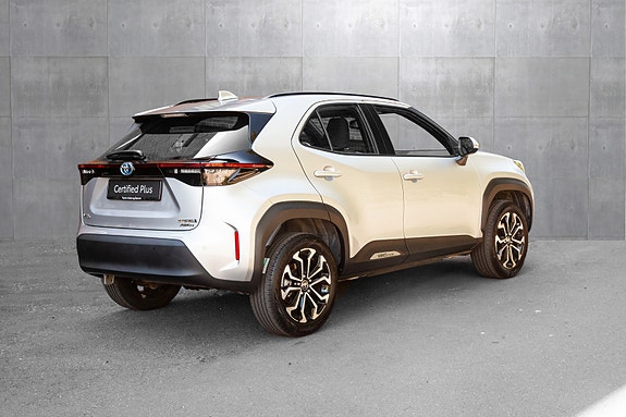 Toyota Yaris Cross 4 of 20