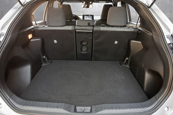 Toyota Yaris Cross 17 of 20