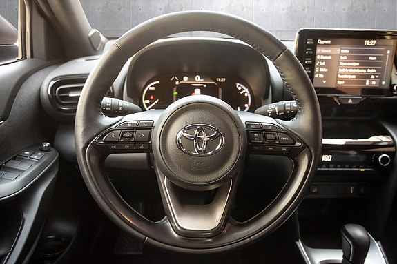 Toyota Yaris Cross 9 of 20
