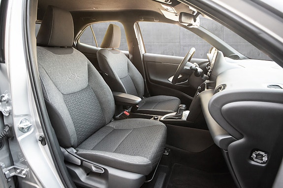 Toyota Yaris Cross 16 of 20