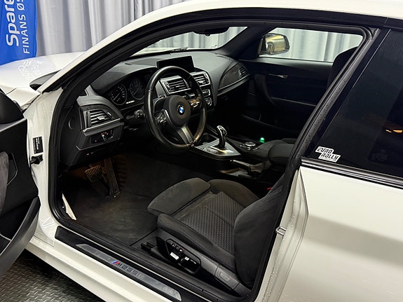 BMW M235i 26 of 30