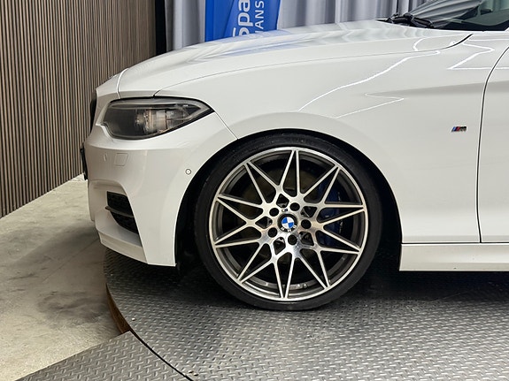 BMW M235i 21 of 30
