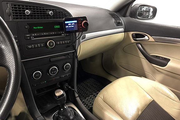 Saab 9-3 10 of 14