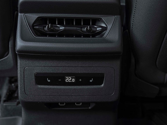 Audi Q6 e-tron 27 of 27
