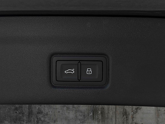 Audi Q6 e-tron 15 of 27