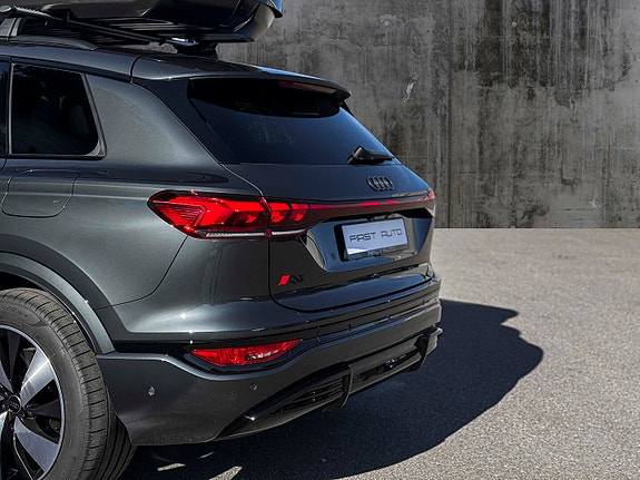 Audi Q6 e-tron 8 of 27