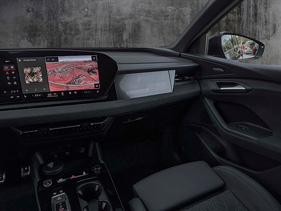 Audi Q6 e-tron 25 of 27
